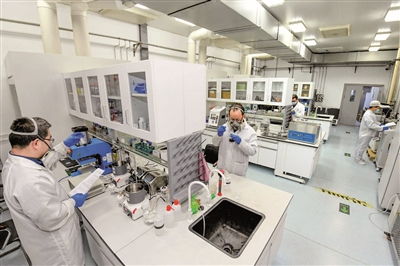 打造國家前瞻性基礎材料創(chuàng)新中心 電子專用材料的研發(fā)之路